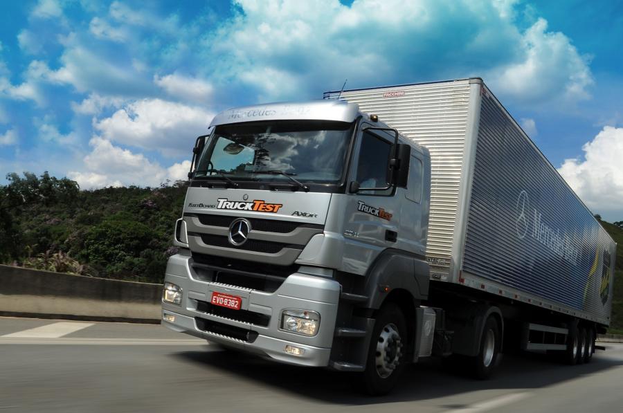  Mercedes-Benz Axor 2041 4x2 2011 года  (BR) (фото 2 из 2)